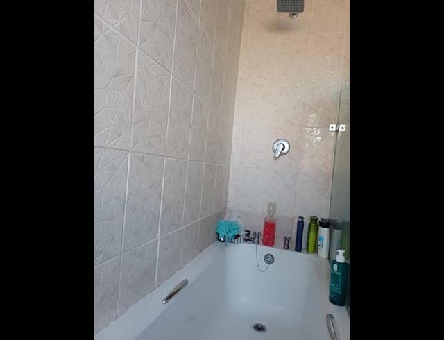 3 BEDROOM HOUSE FOR SALE IN RAVENSMEAD